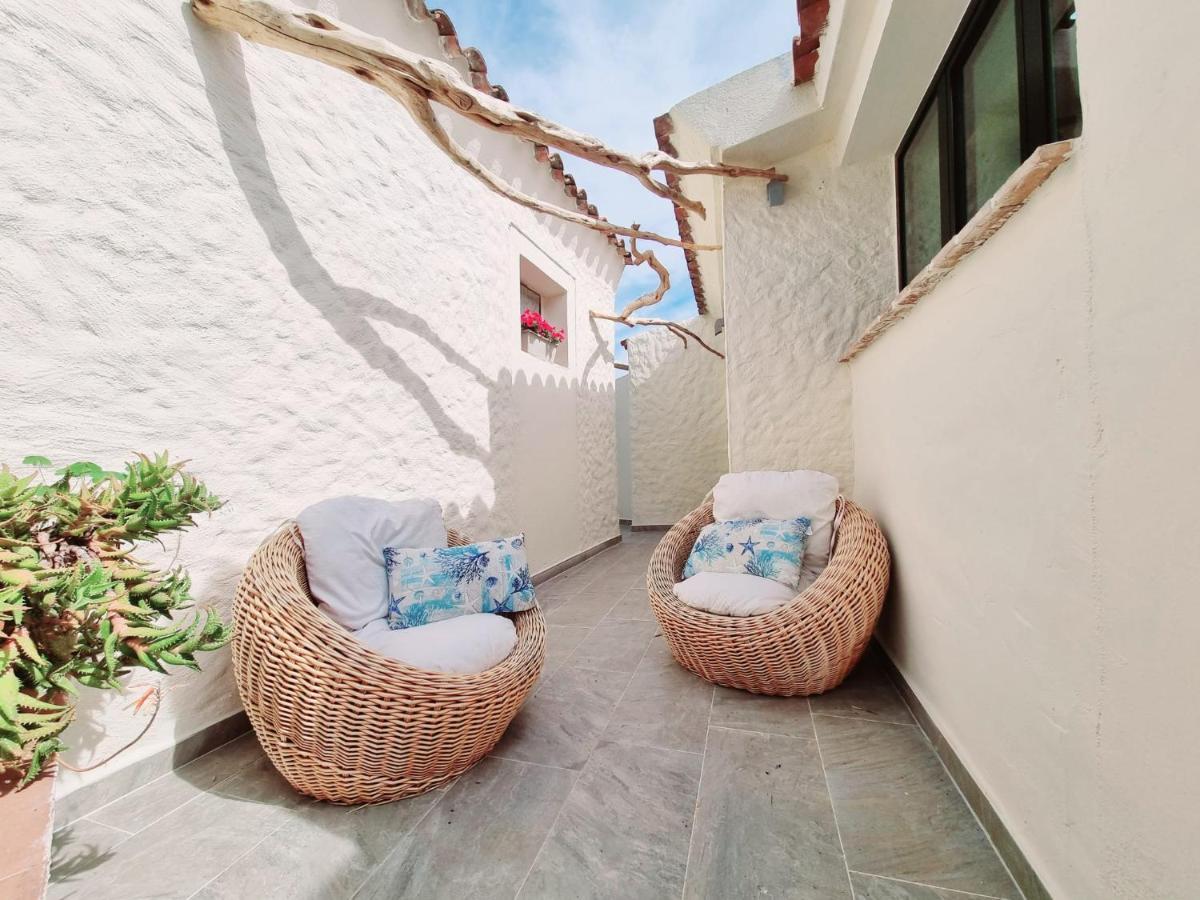 Stazzo San Teodoro Il Ginepro Piscina Condivisa Apartment Exterior photo