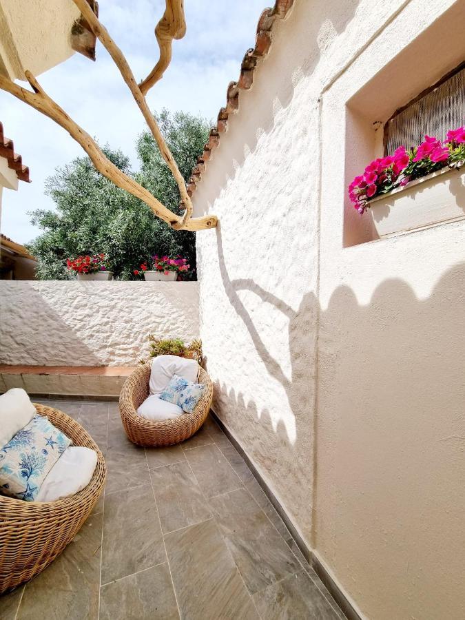 Stazzo San Teodoro Il Ginepro Piscina Condivisa Apartment Exterior photo