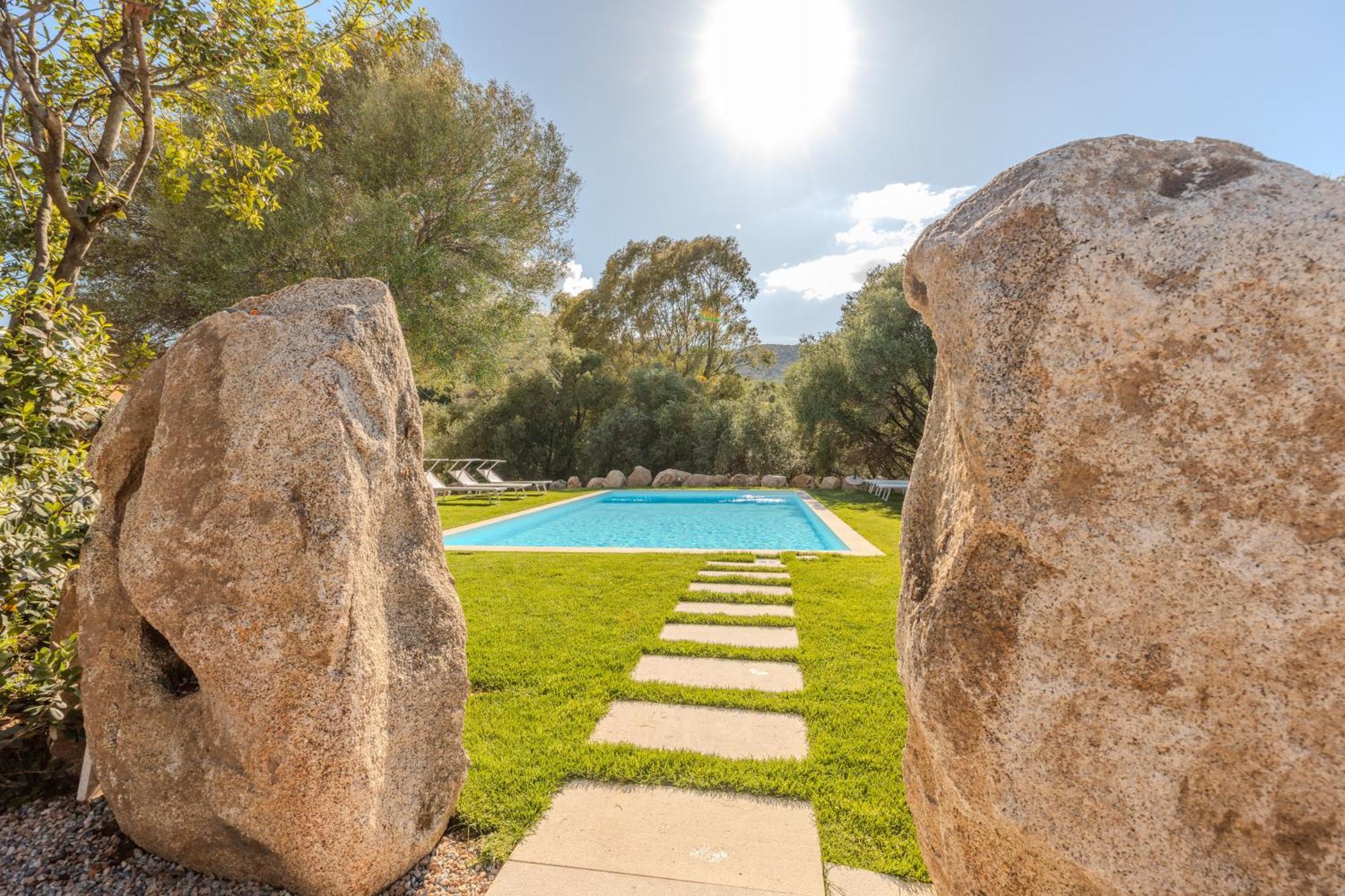 Stazzo San Teodoro Il Ginepro Piscina Condivisa Apartment Exterior photo