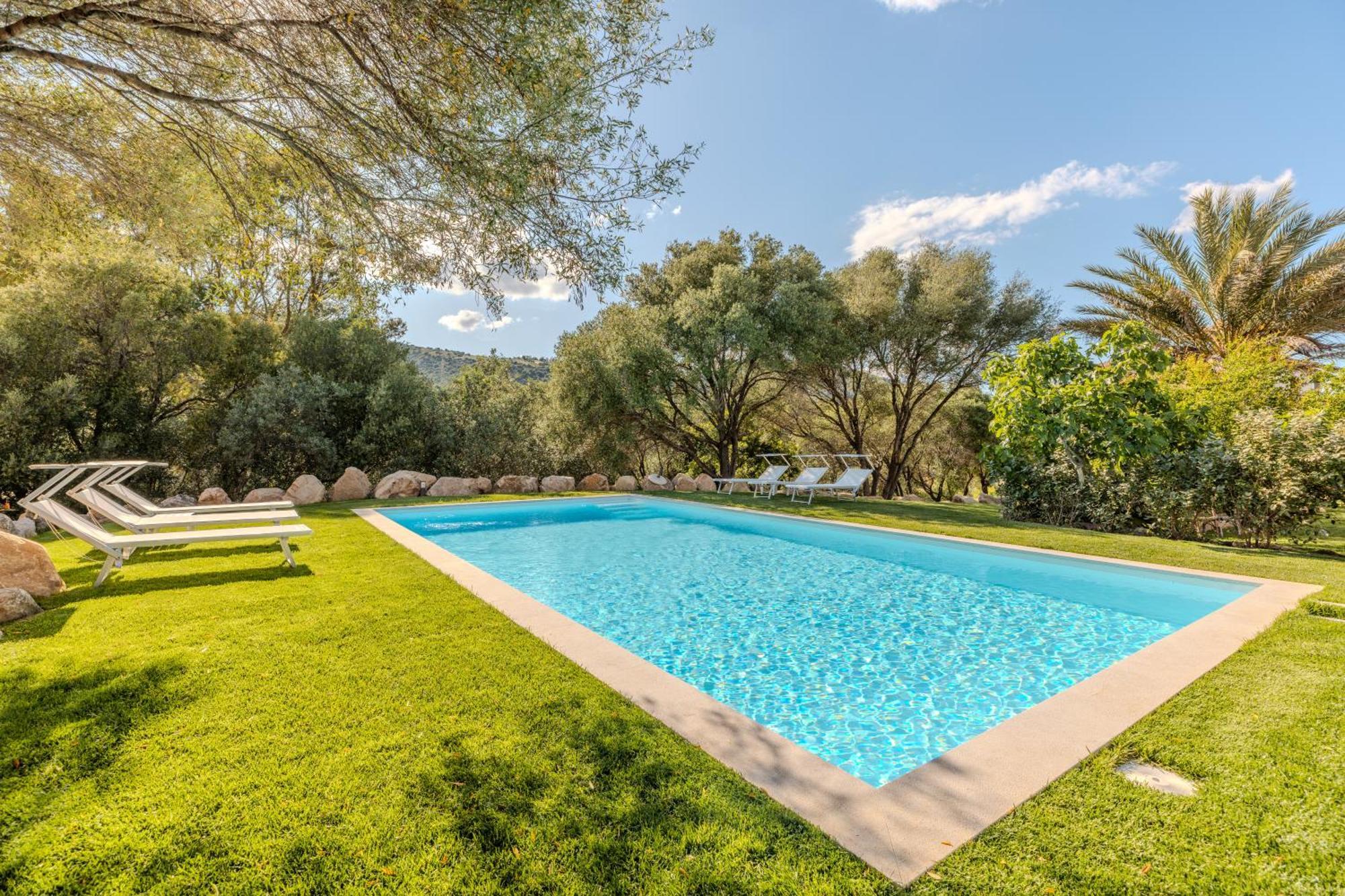 Stazzo San Teodoro Il Ginepro Piscina Condivisa Apartment Exterior photo